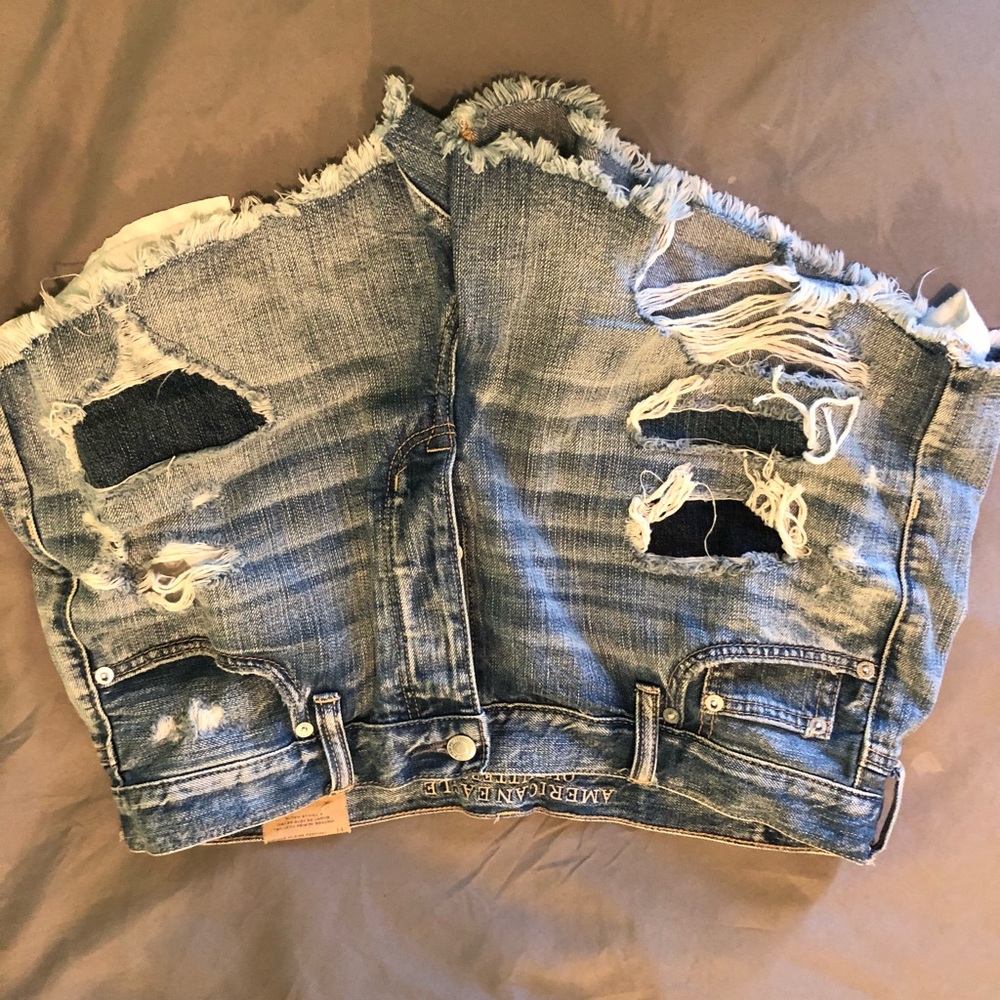 AE shorts